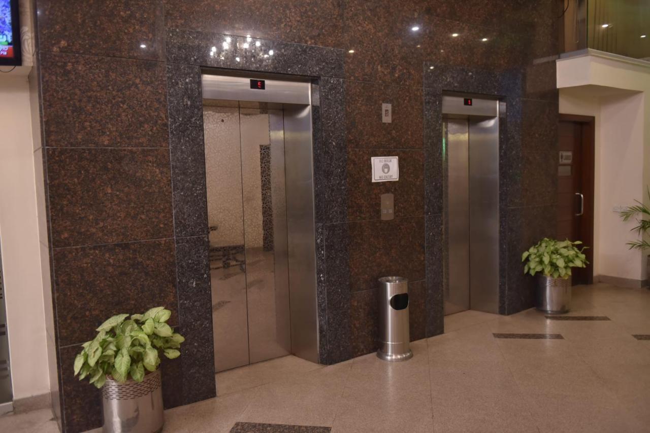 Shalimar Tower Hotel Лахор Екстериор снимка
